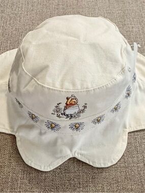 NWT Child Disney Winnie the Pooh Bucket Hat
